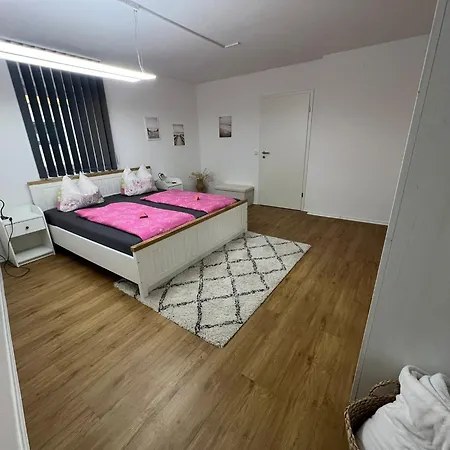 Zur Kurfuerstin ヴォルケンシュタイン